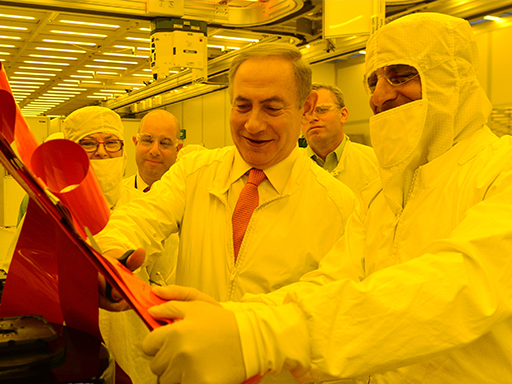או.פי.סי קופצת ברקע להבנות להקמה והפעלה של תחנת כוח למתקני אינטל