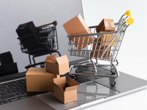 בחירת פתרונות השילוח עבור אתר ה- e-commerce שלך