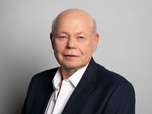 ניו-מד מסכמת שנה עם הפנים להרחבת לווייתן; גבי לסט מסיים את תפקידו