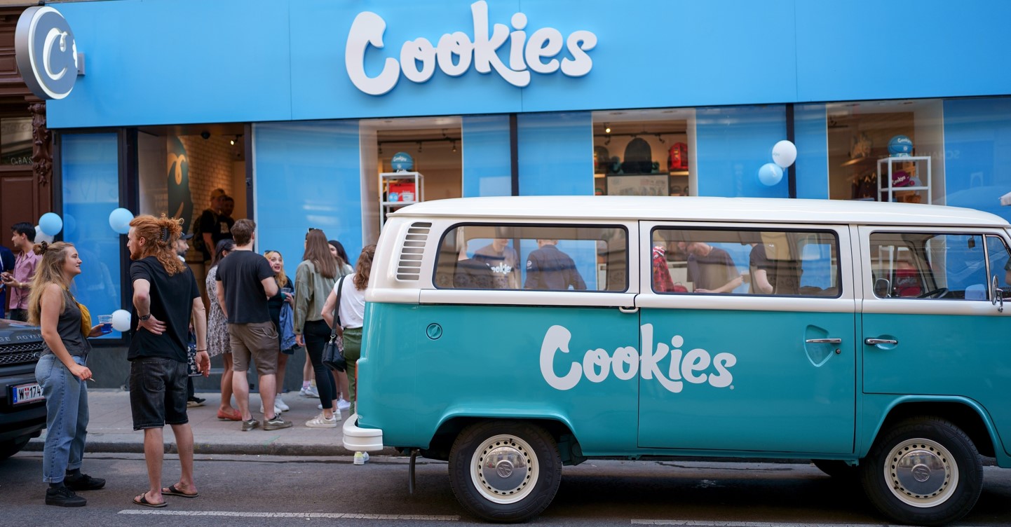 אינטרקיור עולה 3% לאחר השקה עם Cookies חנות דגל בווינה אוסטריה