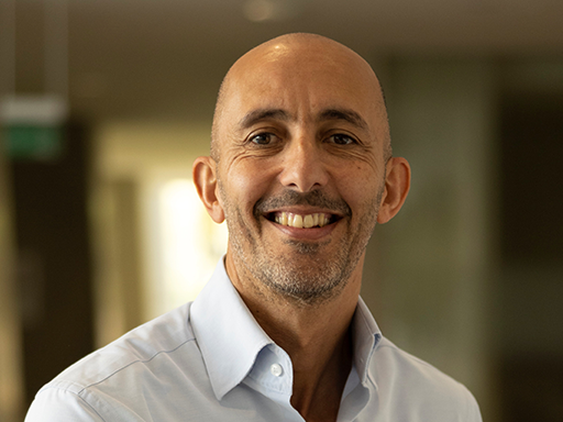 אדמה רשמה יציבות בהכנסות וצמצמה את הפסד בשורה התחתונה ברבעון