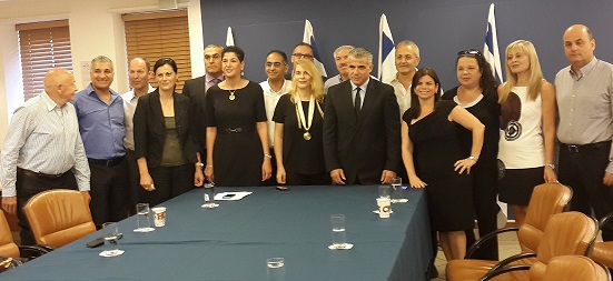 שר האוצר חתם על 17 כתבי מינוי לחברים בנבחרת הדירקטורים