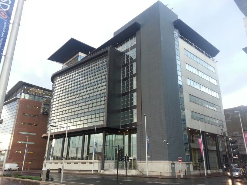 כלל ביטוח רכשה בנין משרדים יוקרתי בעיר גלזגו בכרבע מיליארד ₪