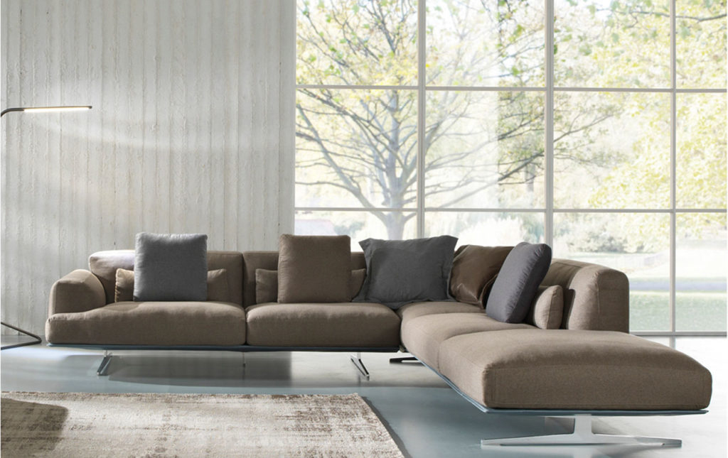 עיצוב הסלון בצבעים עשירים- כך תעצבו לכן סלון מרשים 